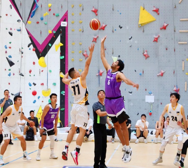 雷迪克：希望东契奇和勒布朗都能在对阵76人时回归阵容